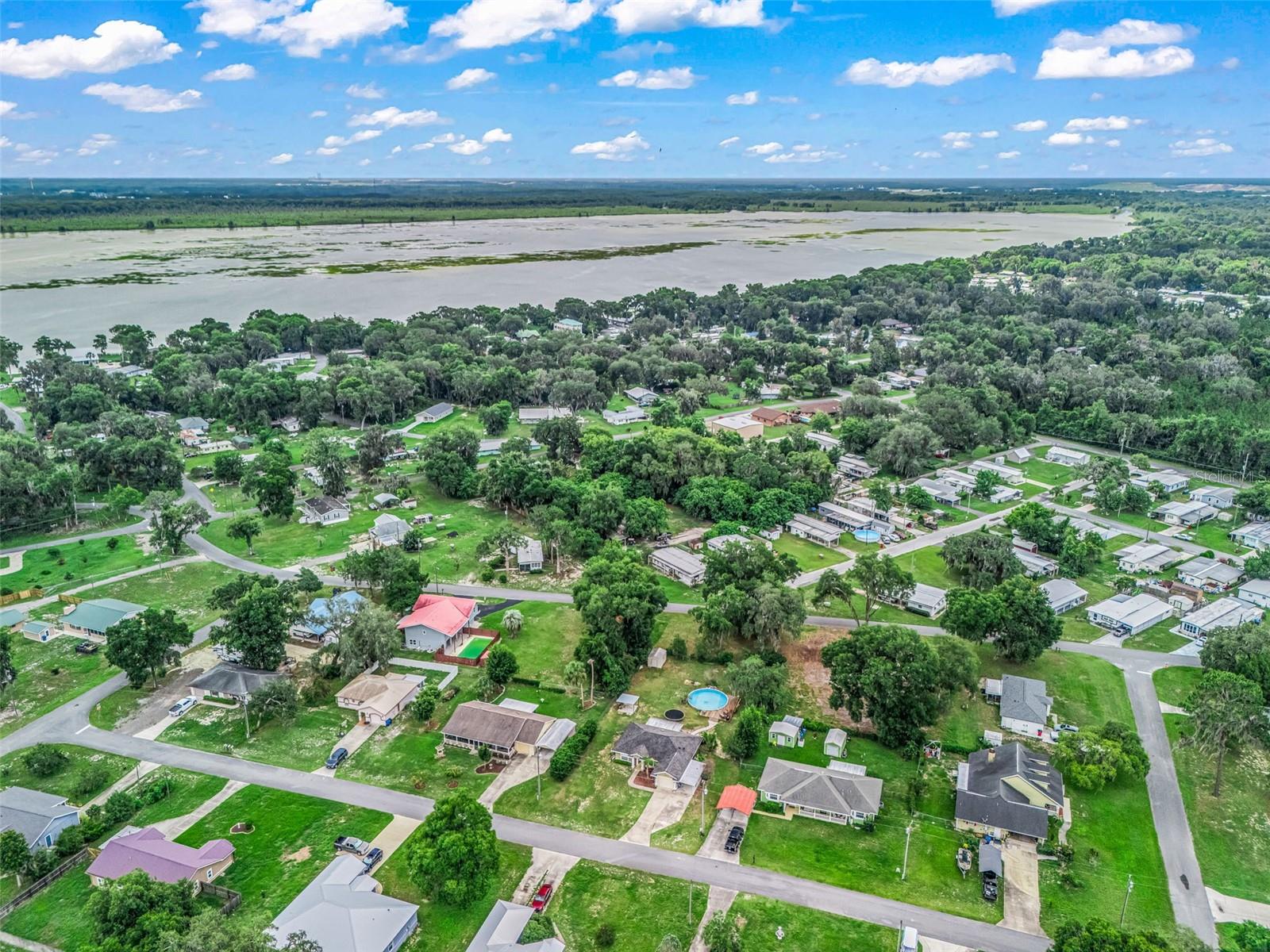 TRACYS POINT 3RD ADD - Residential