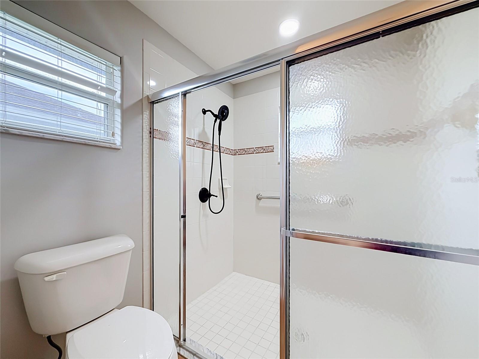 HARDWOOD TRLS - Residential