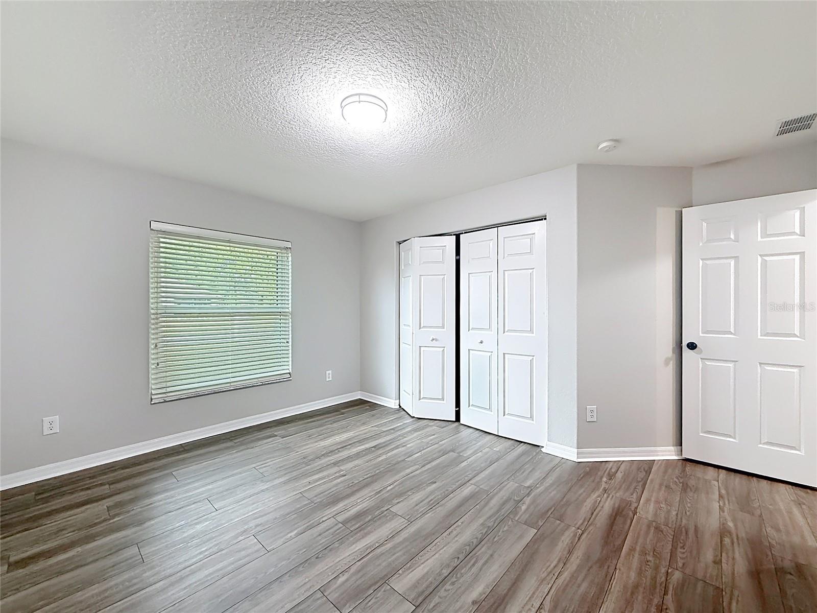 HARDWOOD TRLS - Residential