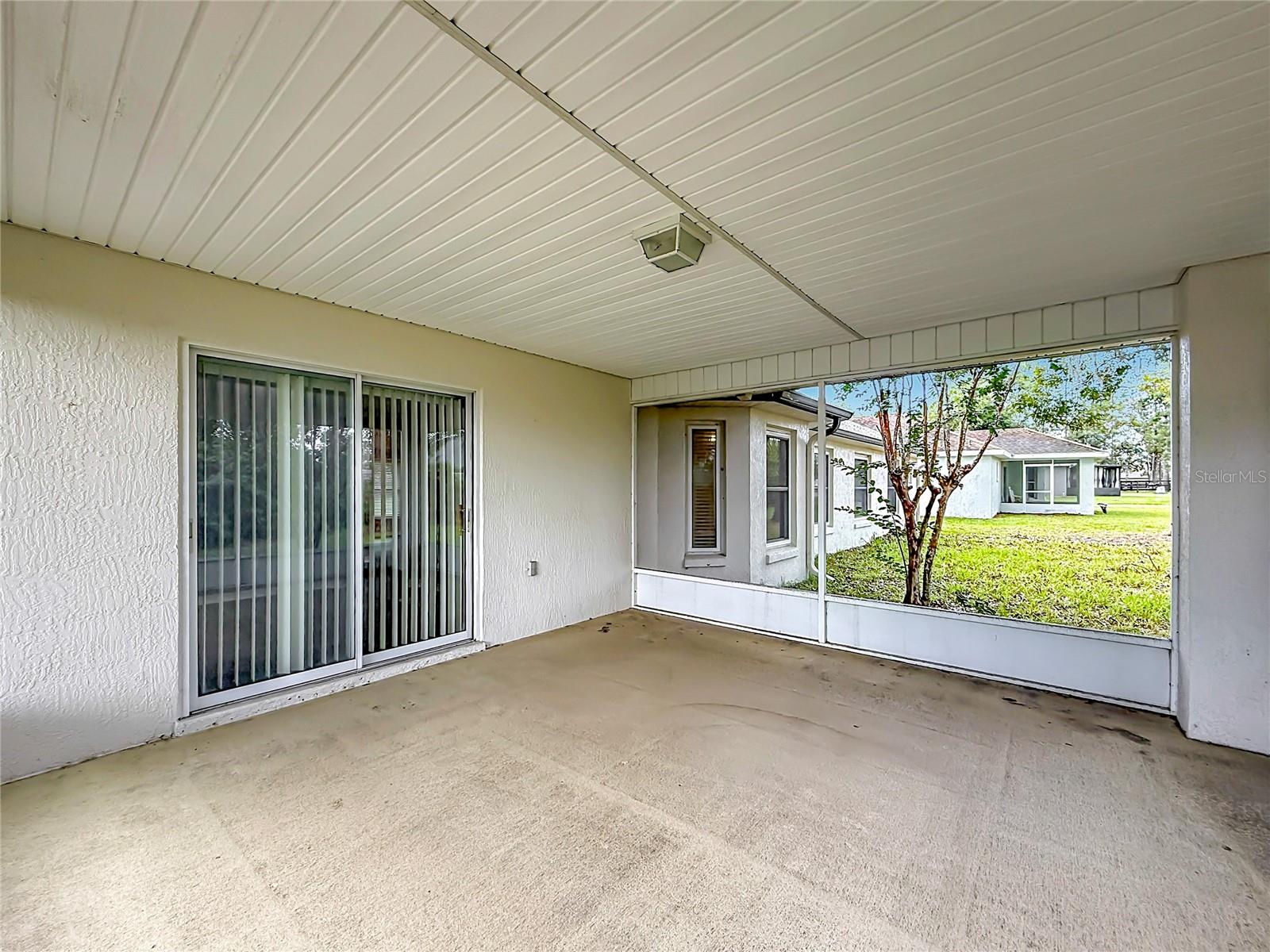 HARDWOOD TRLS - Residential