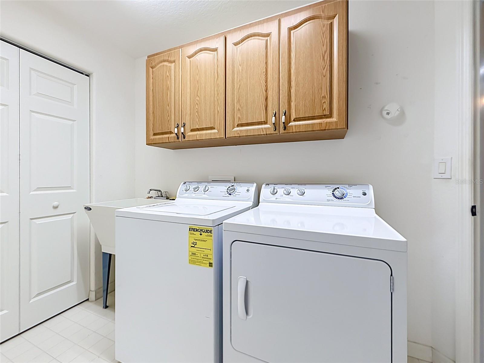 HARDWOOD TRLS - Residential