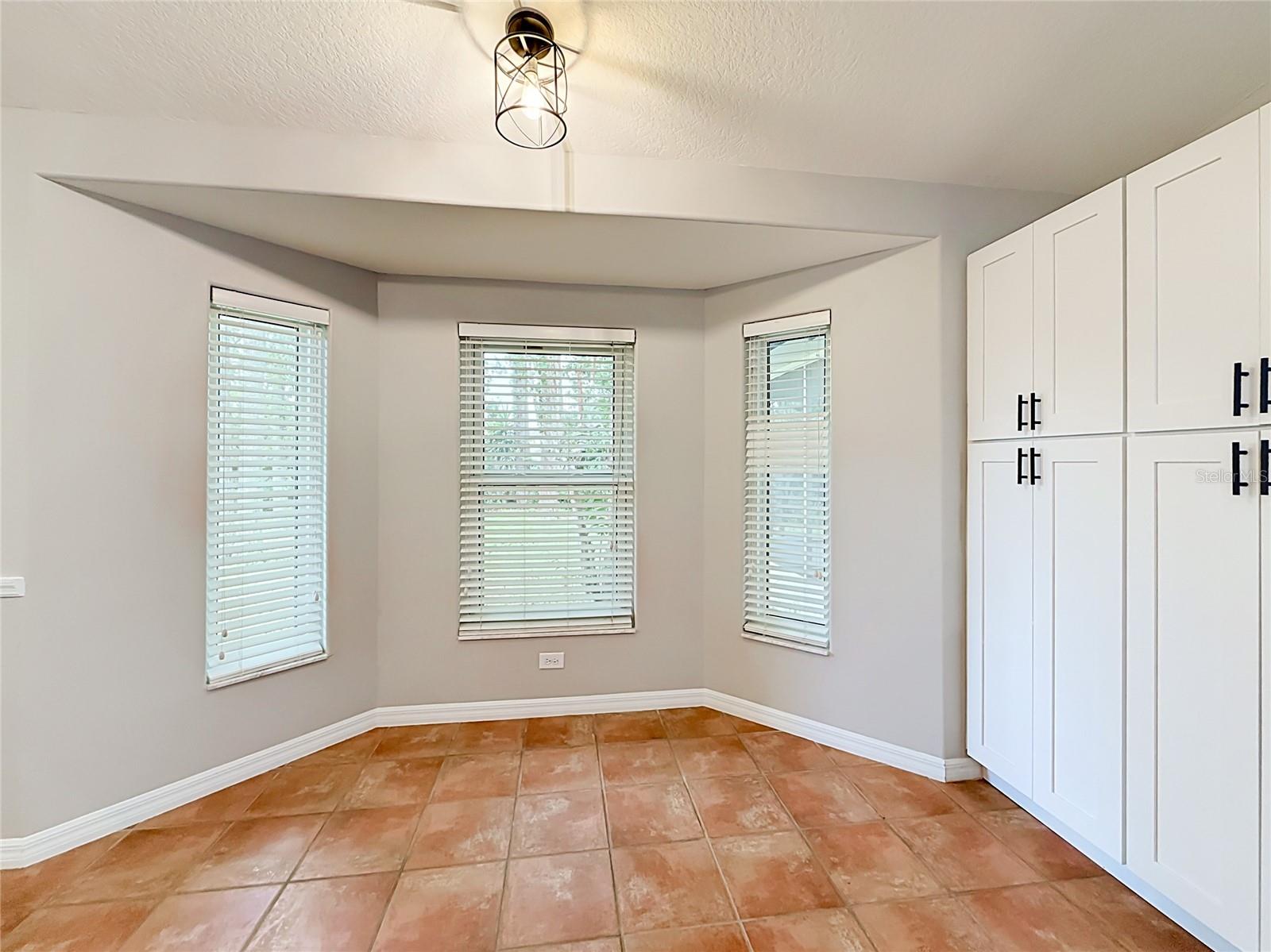 HARDWOOD TRLS - Residential