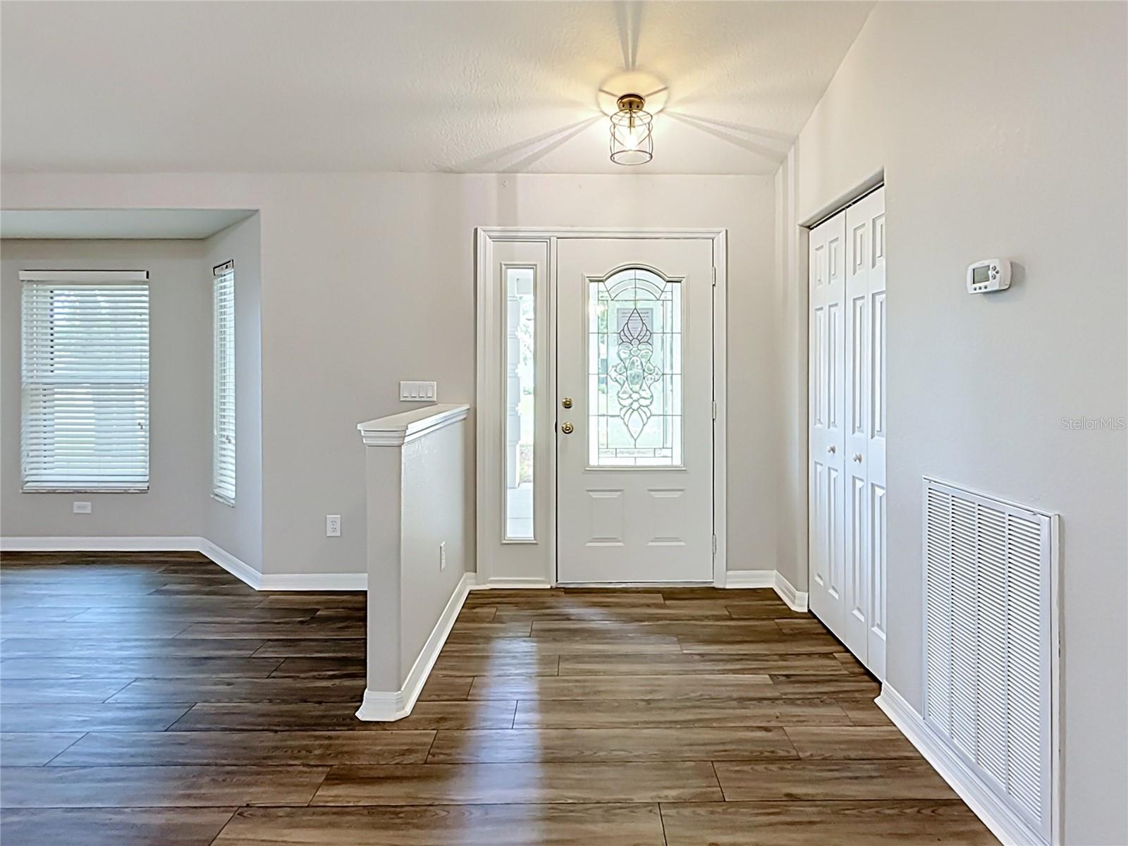 HARDWOOD TRLS - Residential