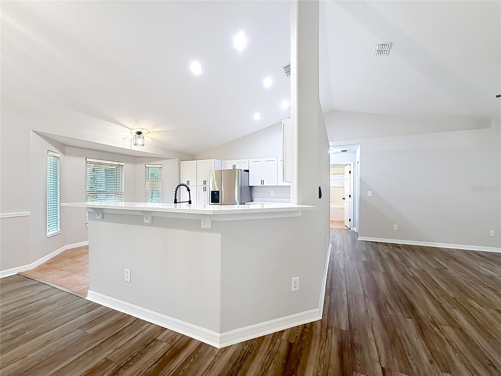 HARDWOOD TRLS - Residential
