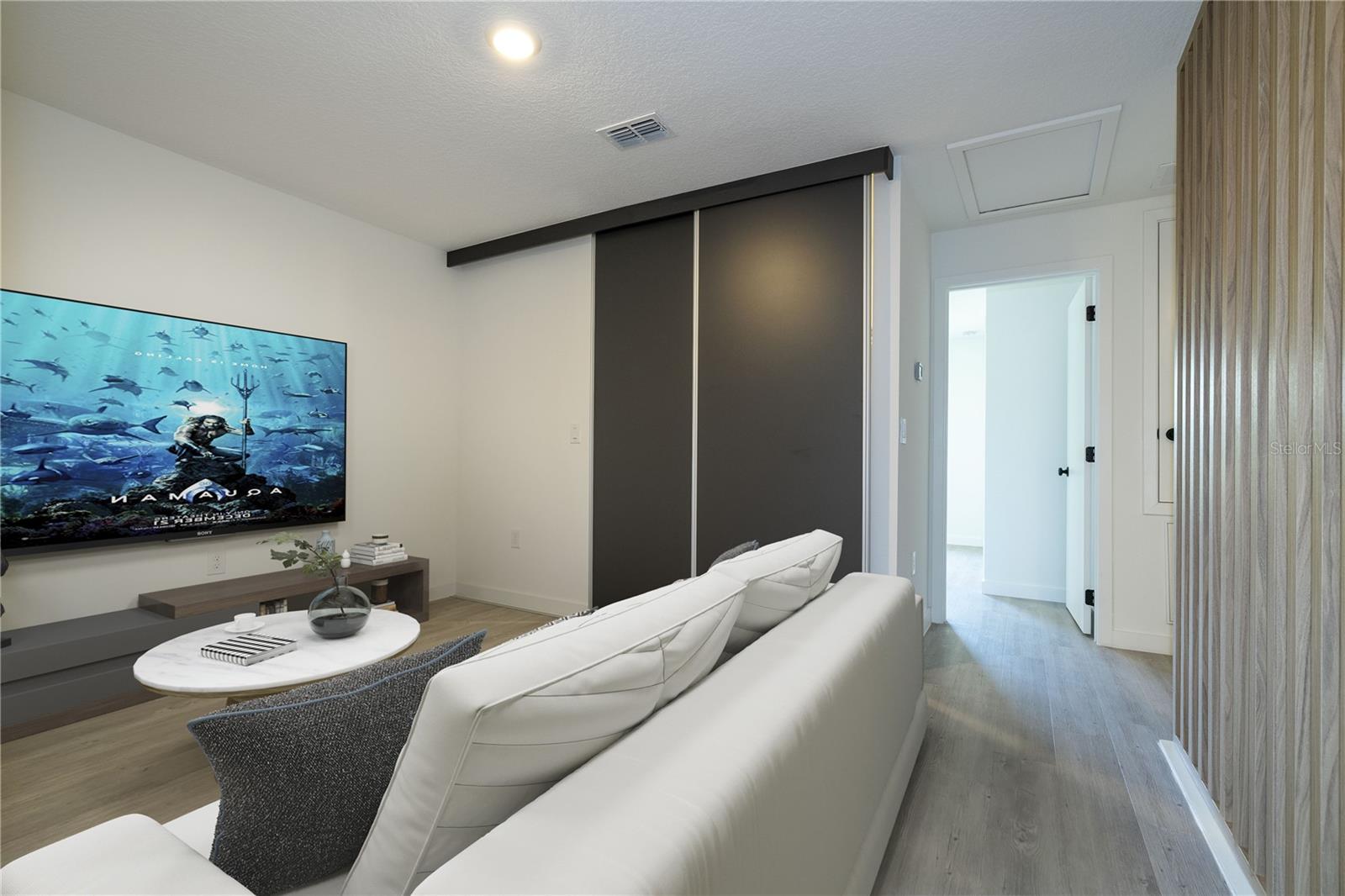 THE HUB AT WESTSIDE - Residential