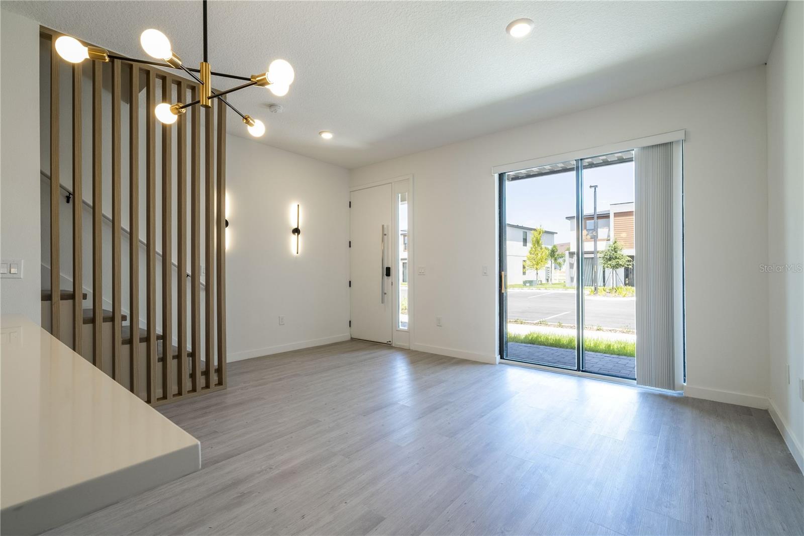 THE HUB AT WESTSIDE - Residential