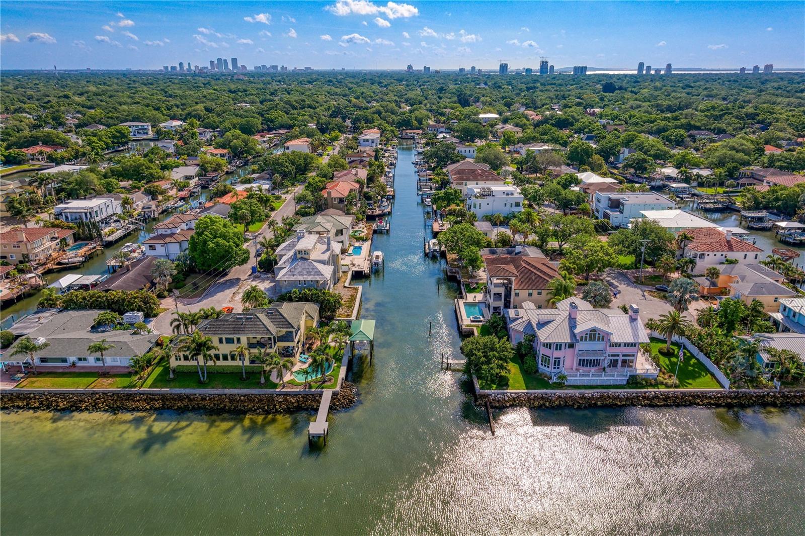 HENDERSON BEACH - Residential