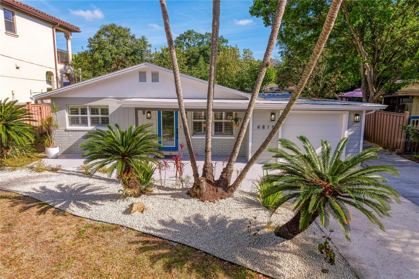 HENDERSON BEACH - Residential