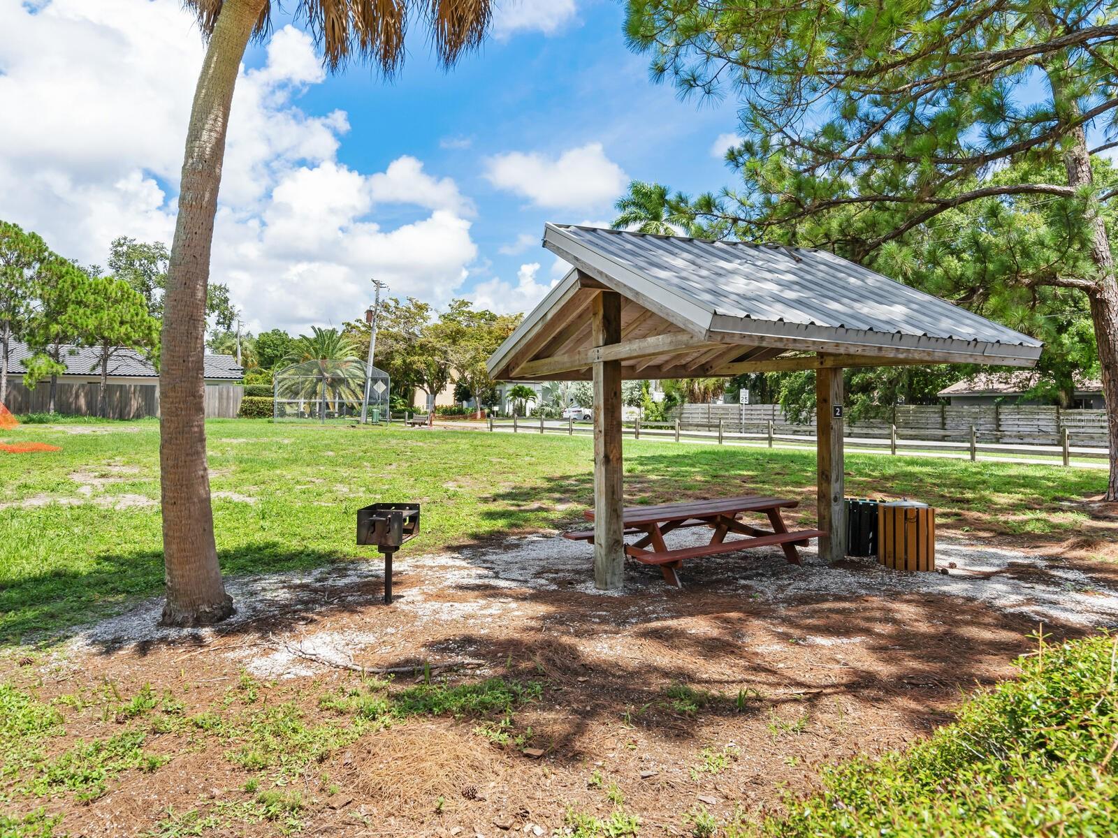 KENTWOOD ESTATES - Residential