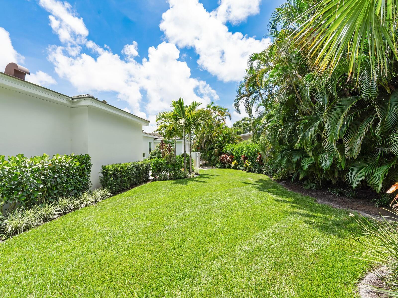 KENTWOOD ESTATES - Residential