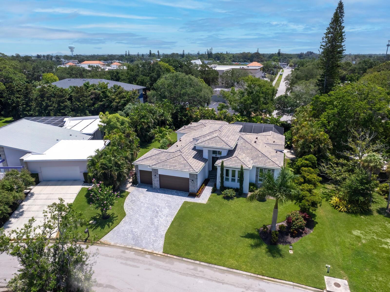 KENTWOOD ESTATES - Residential