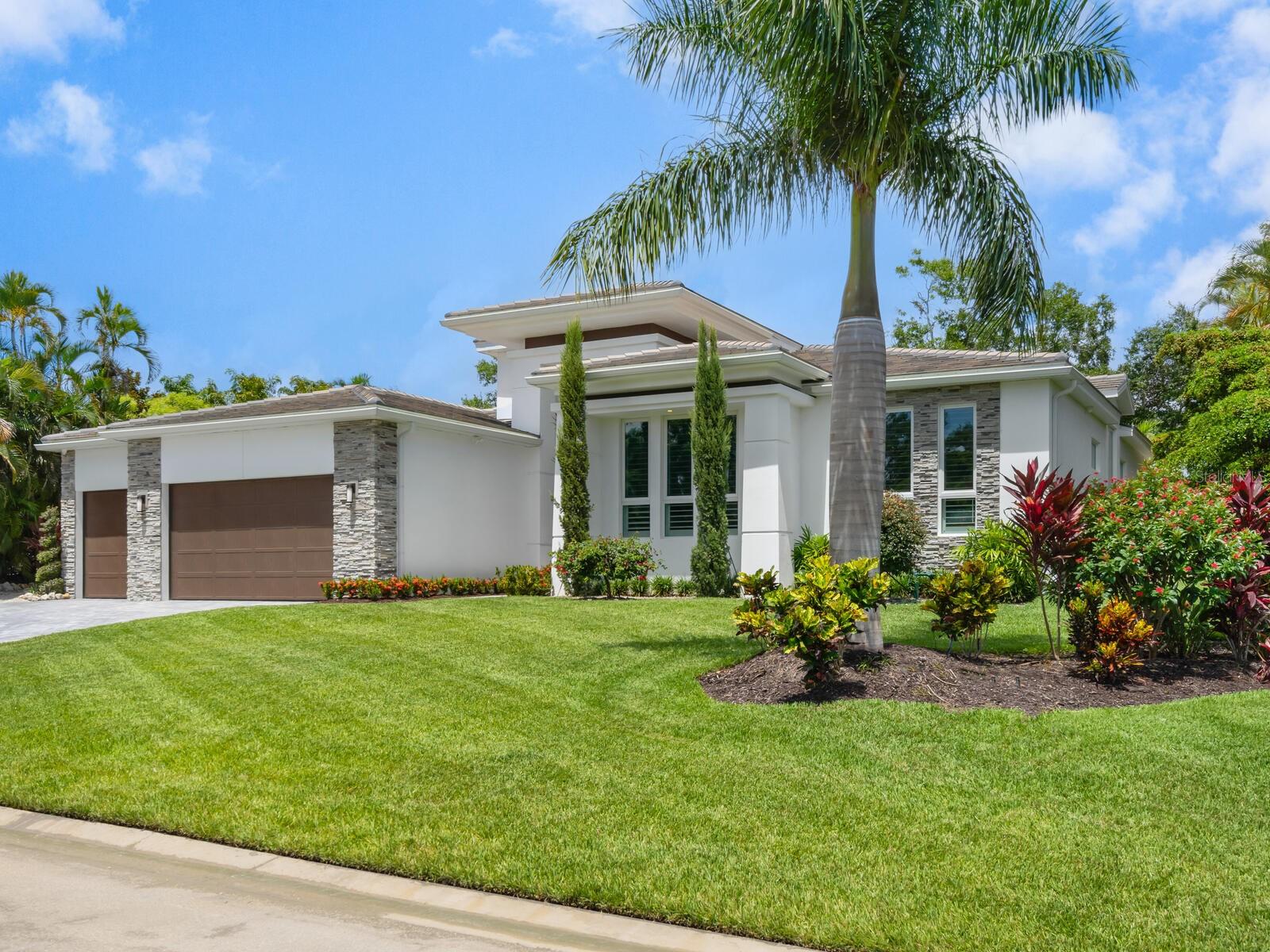 KENTWOOD ESTATES - Residential