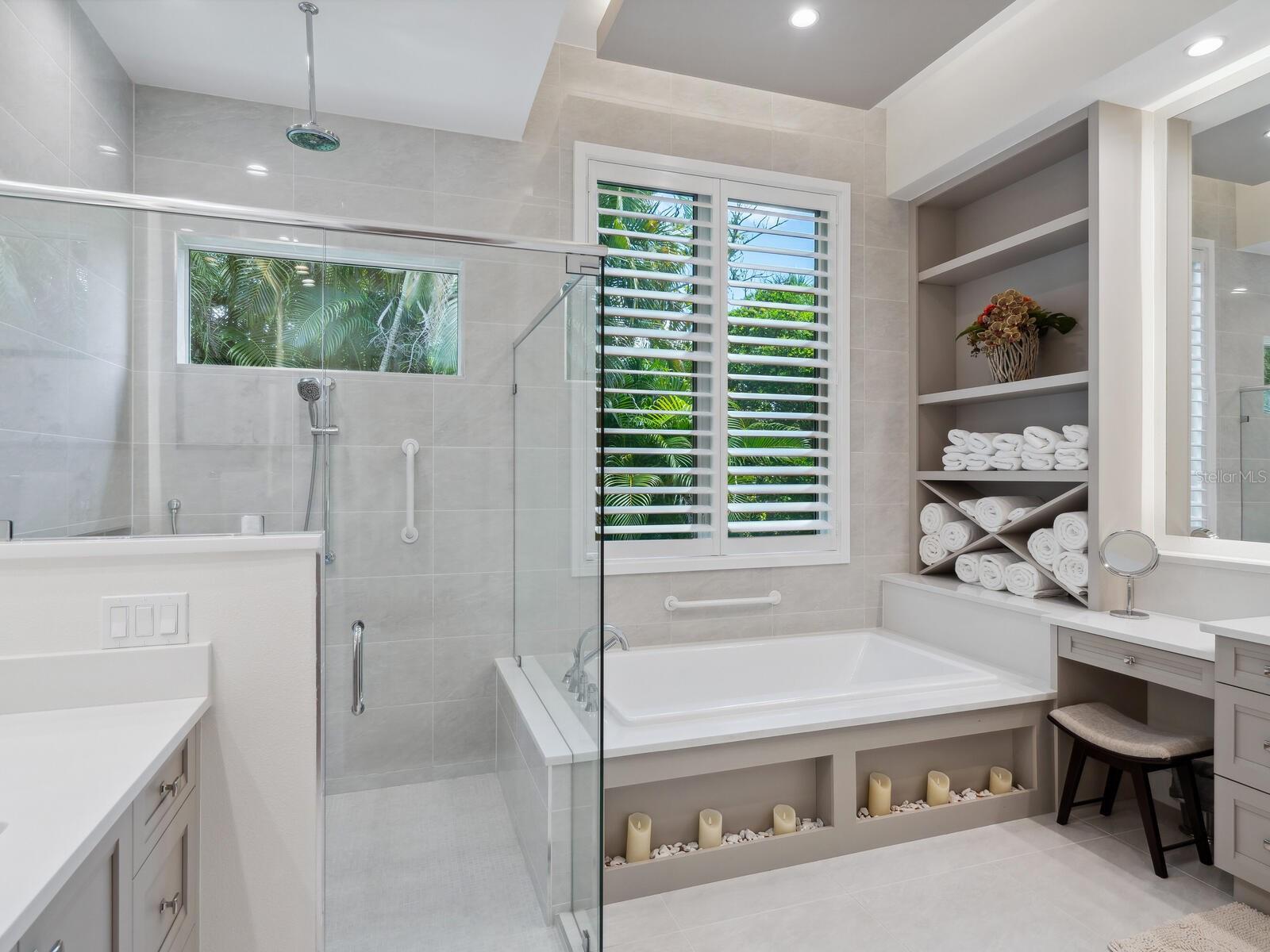 KENTWOOD ESTATES - Residential