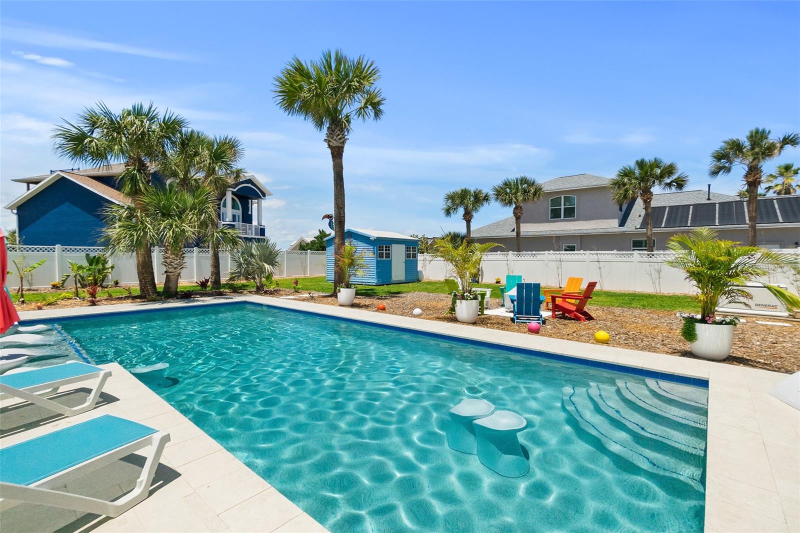 DOLPHIN COVE - Residential