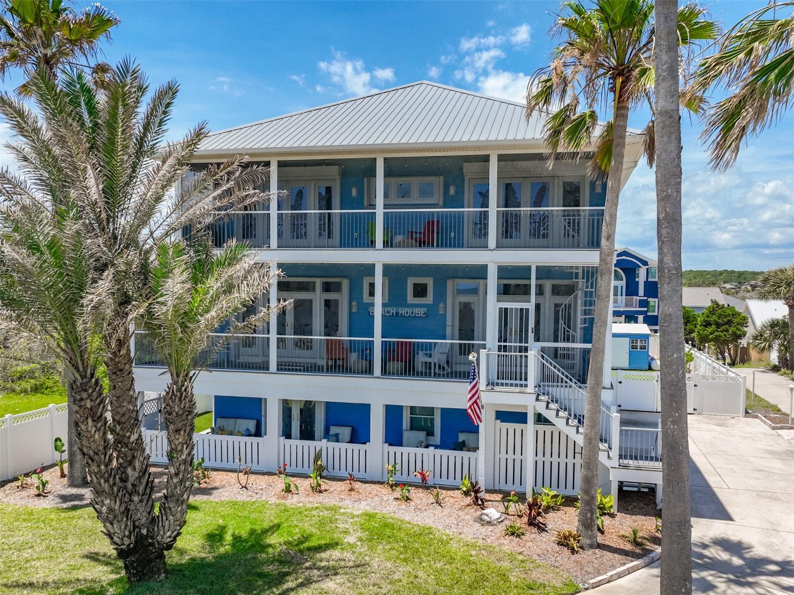 DOLPHIN COVE - Residential