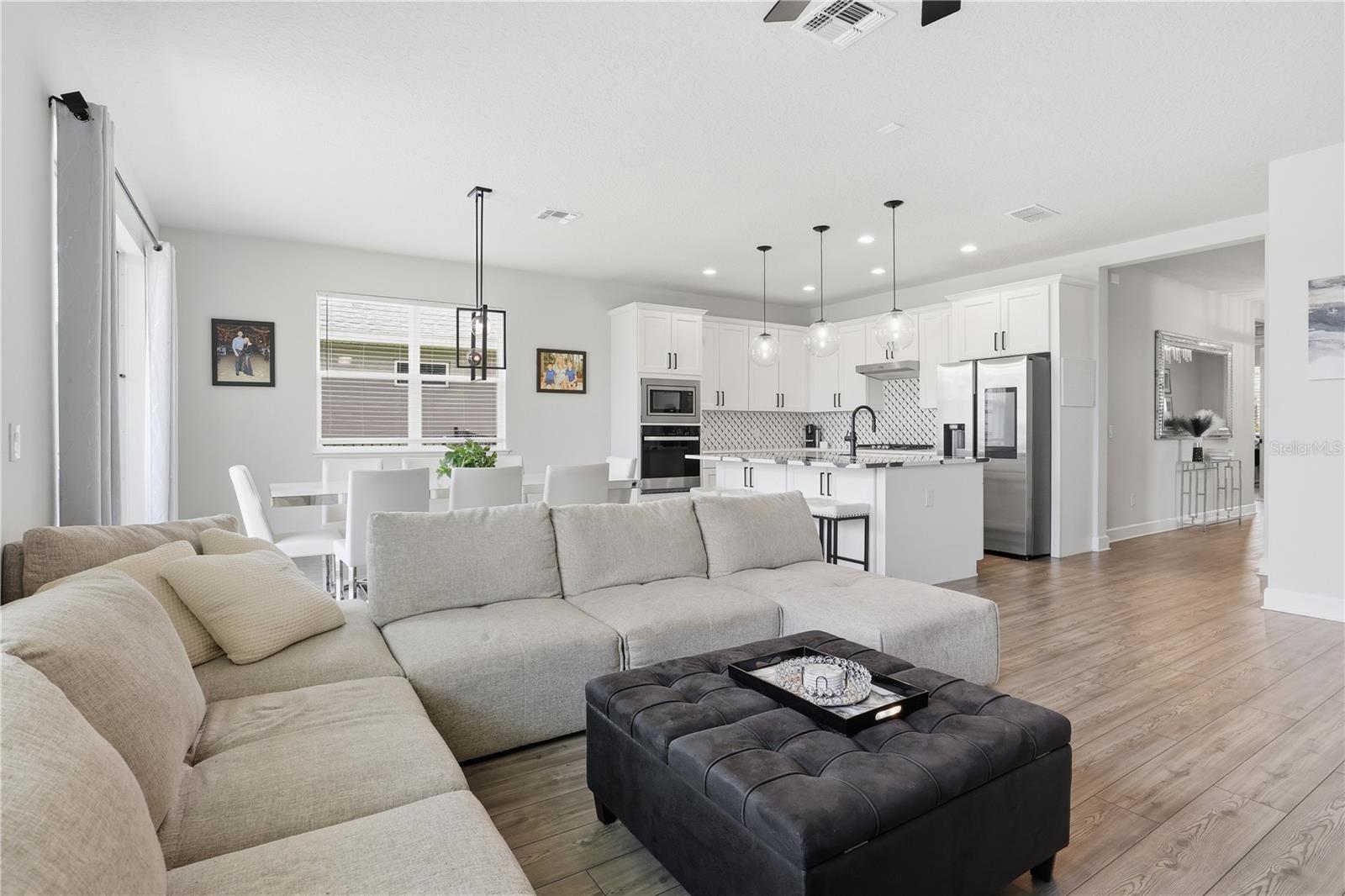 OAKS AT KELLY PARK PHASE 2 - Residential