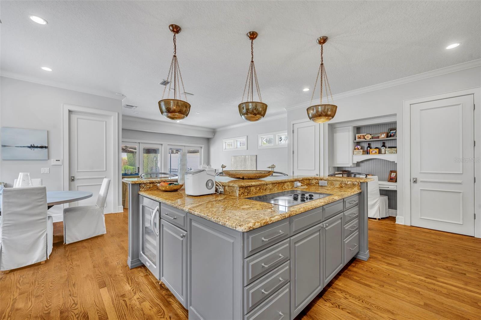 WOODMERE TERRACE REP - Residential