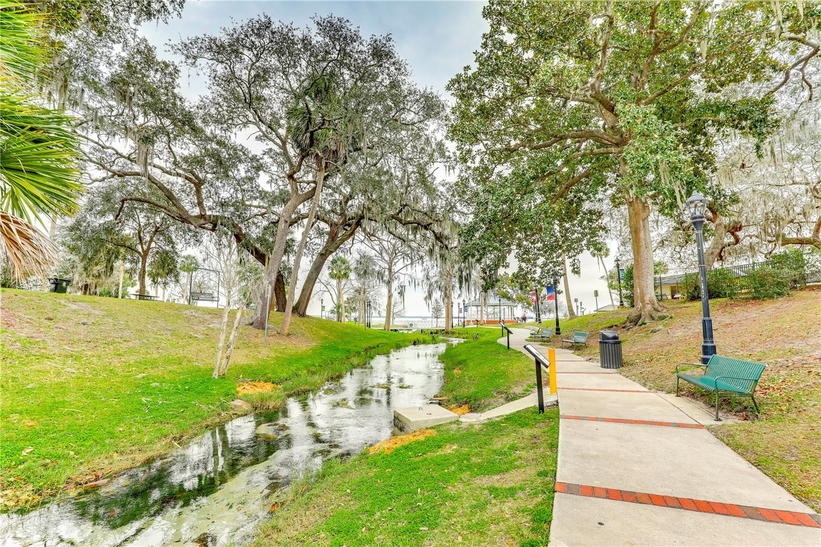 MAGNOLIA POINT GOLF - Residential