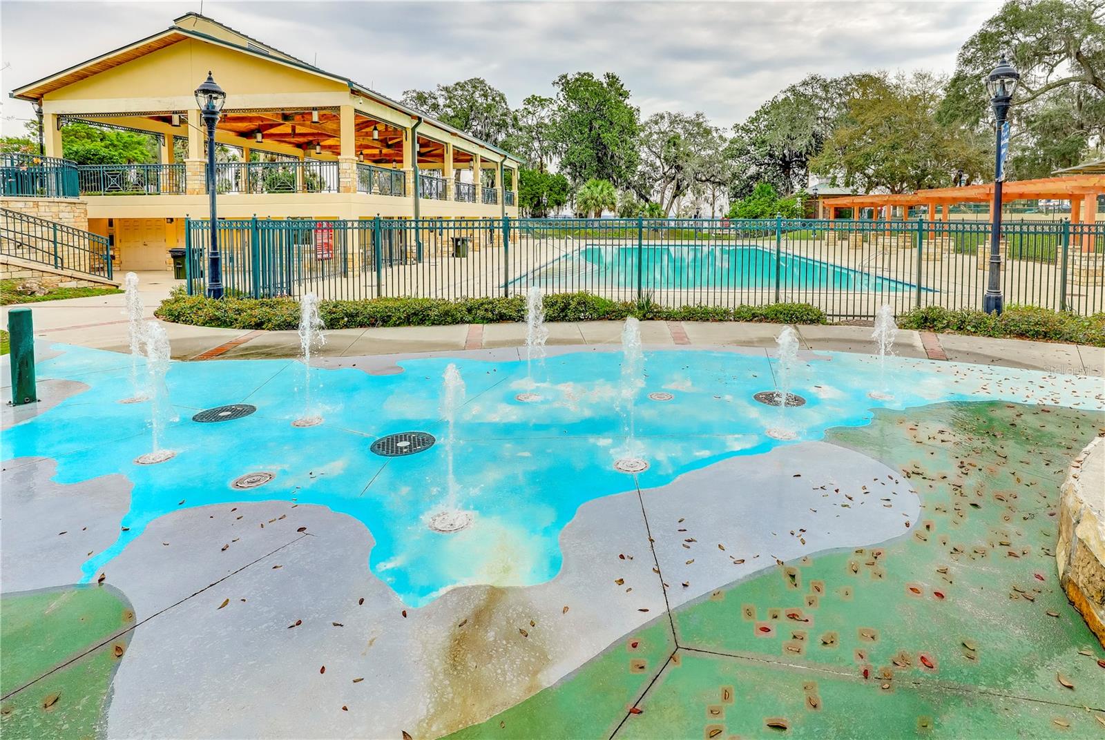 MAGNOLIA POINT GOLF - Residential