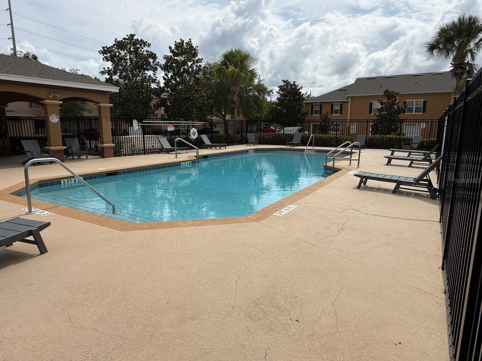 HAWTHORNE GLEN TWNHMS - Residential Lease