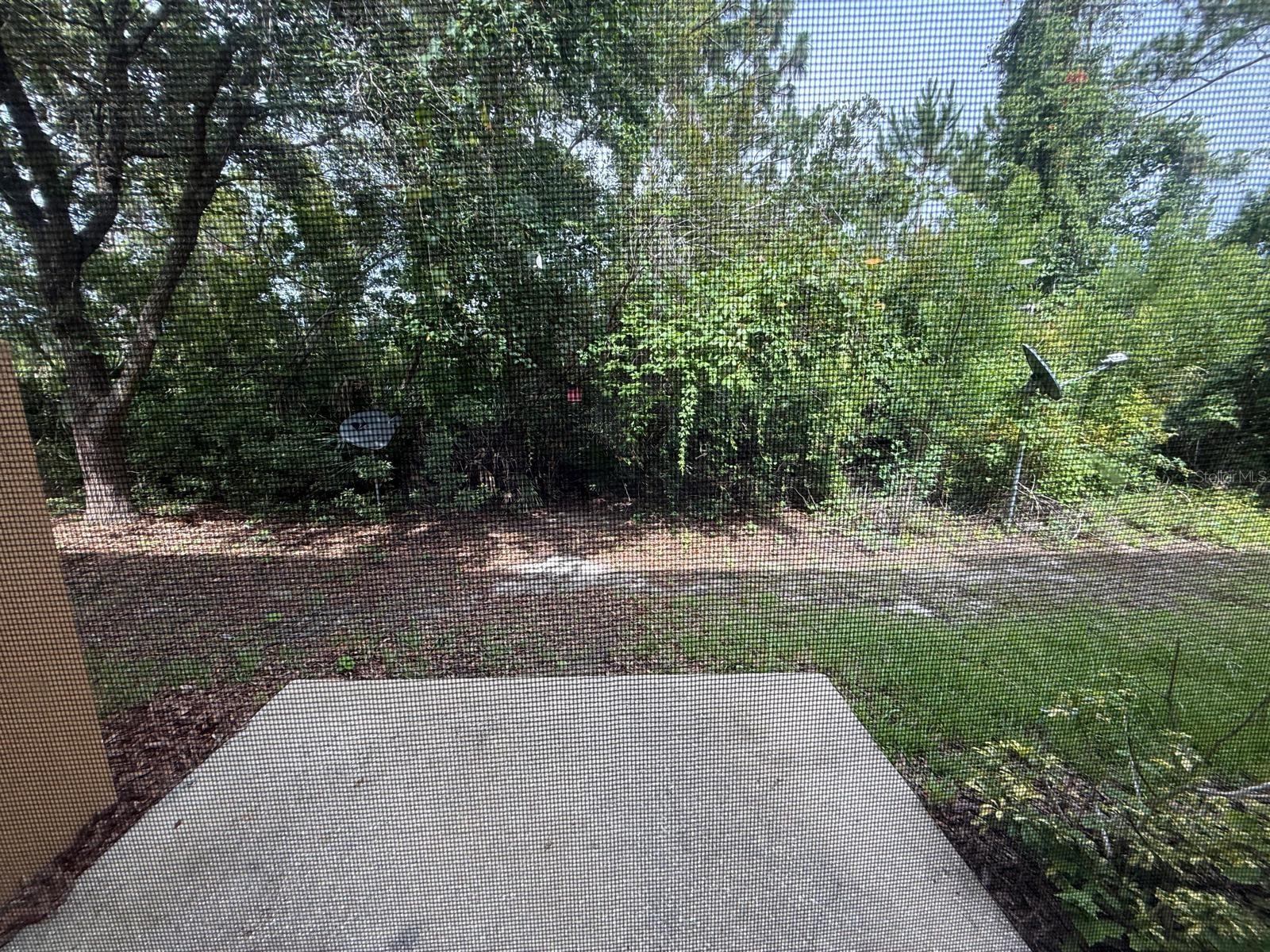HAWTHORNE GLEN TWNHMS - Residential Lease