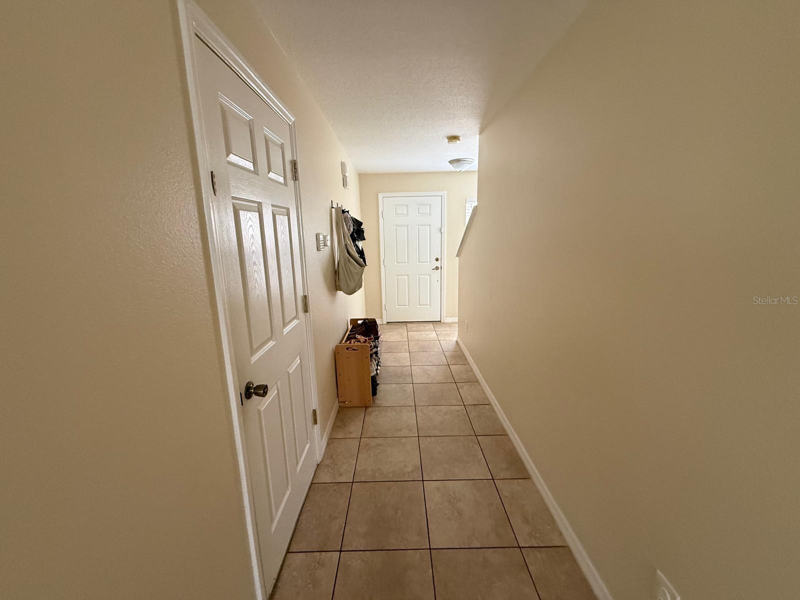 HAWTHORNE GLEN TWNHMS - Residential Lease