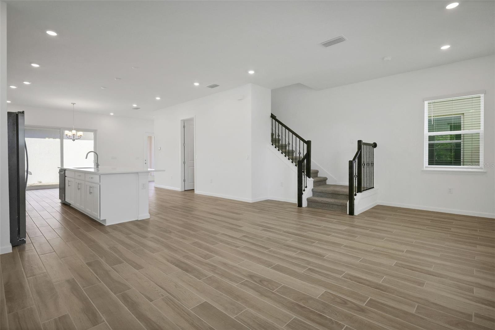 SERENADE AT OVATION - Residential