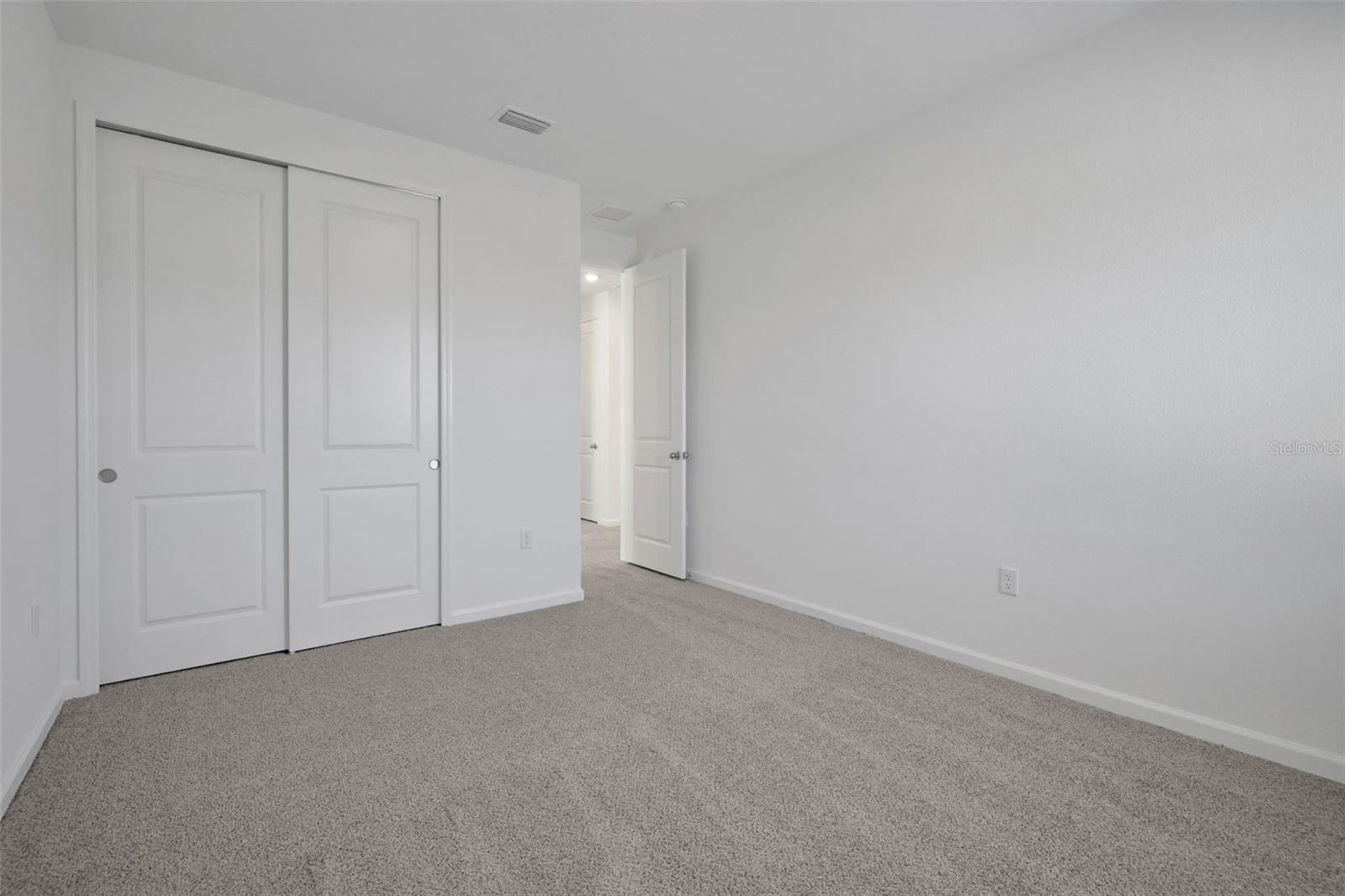 SERENADE AT OVATION - Residential