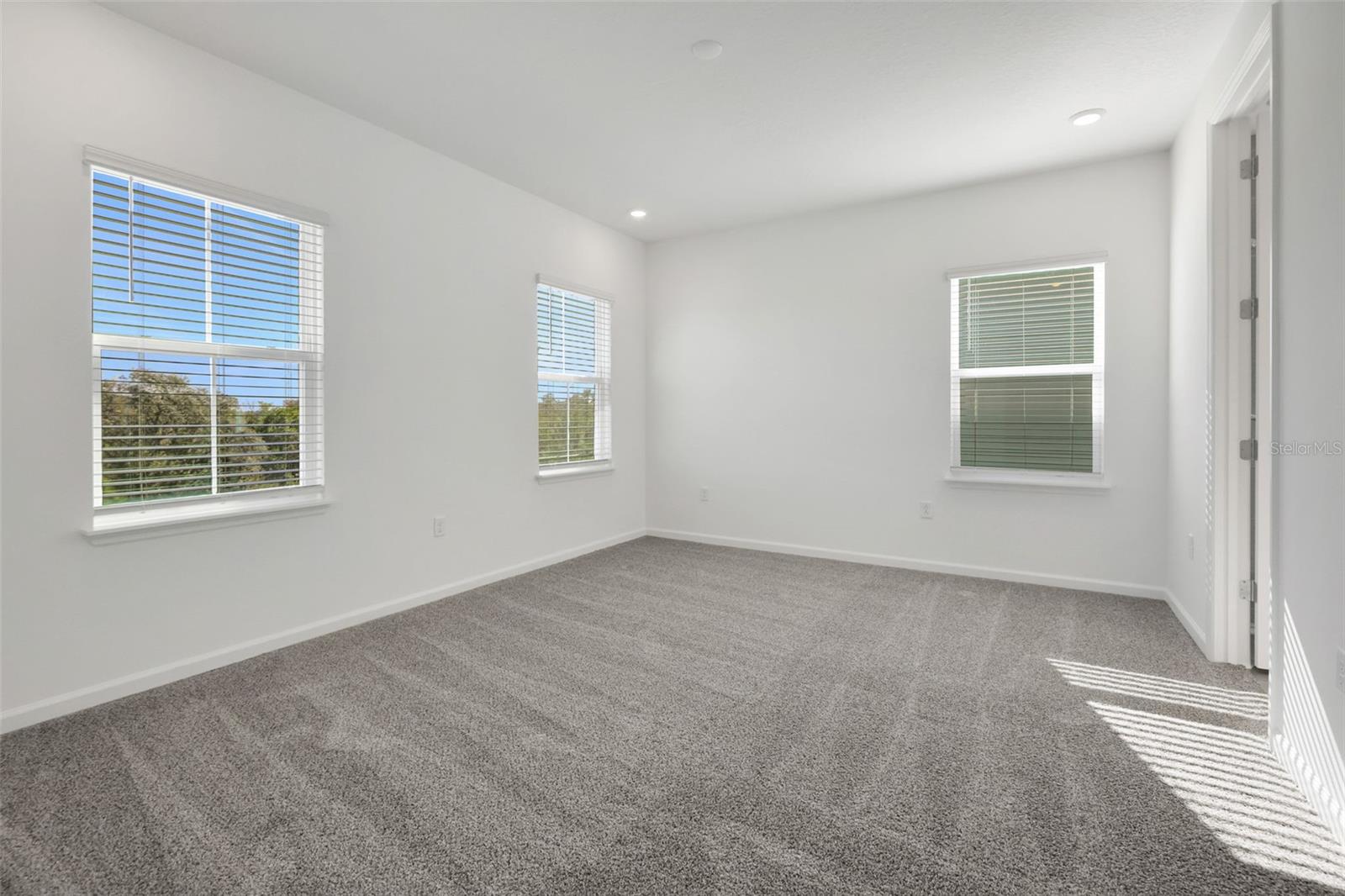 SERENADE AT OVATION - Residential