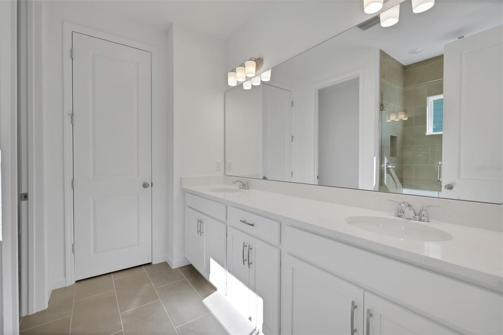 SERENADE AT OVATION - Residential