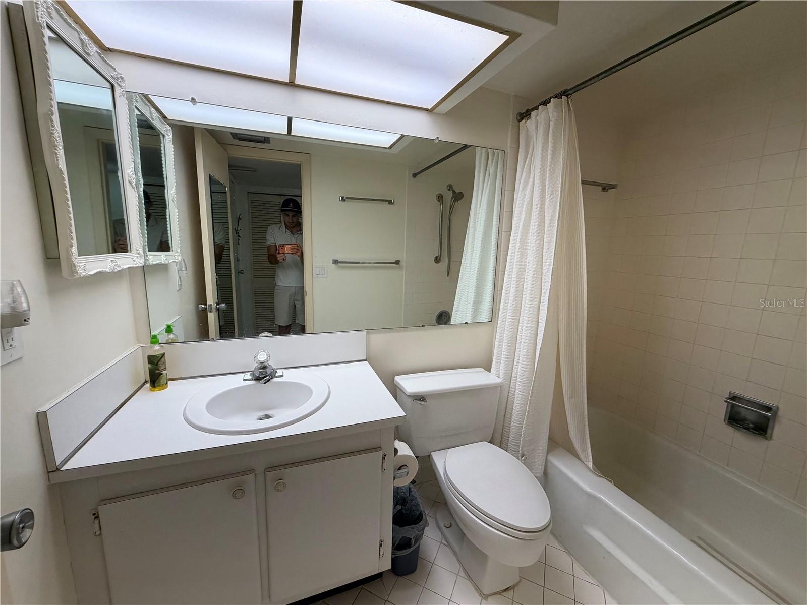 WASHINGTON TOWERS THE CONDO - Residential Lease