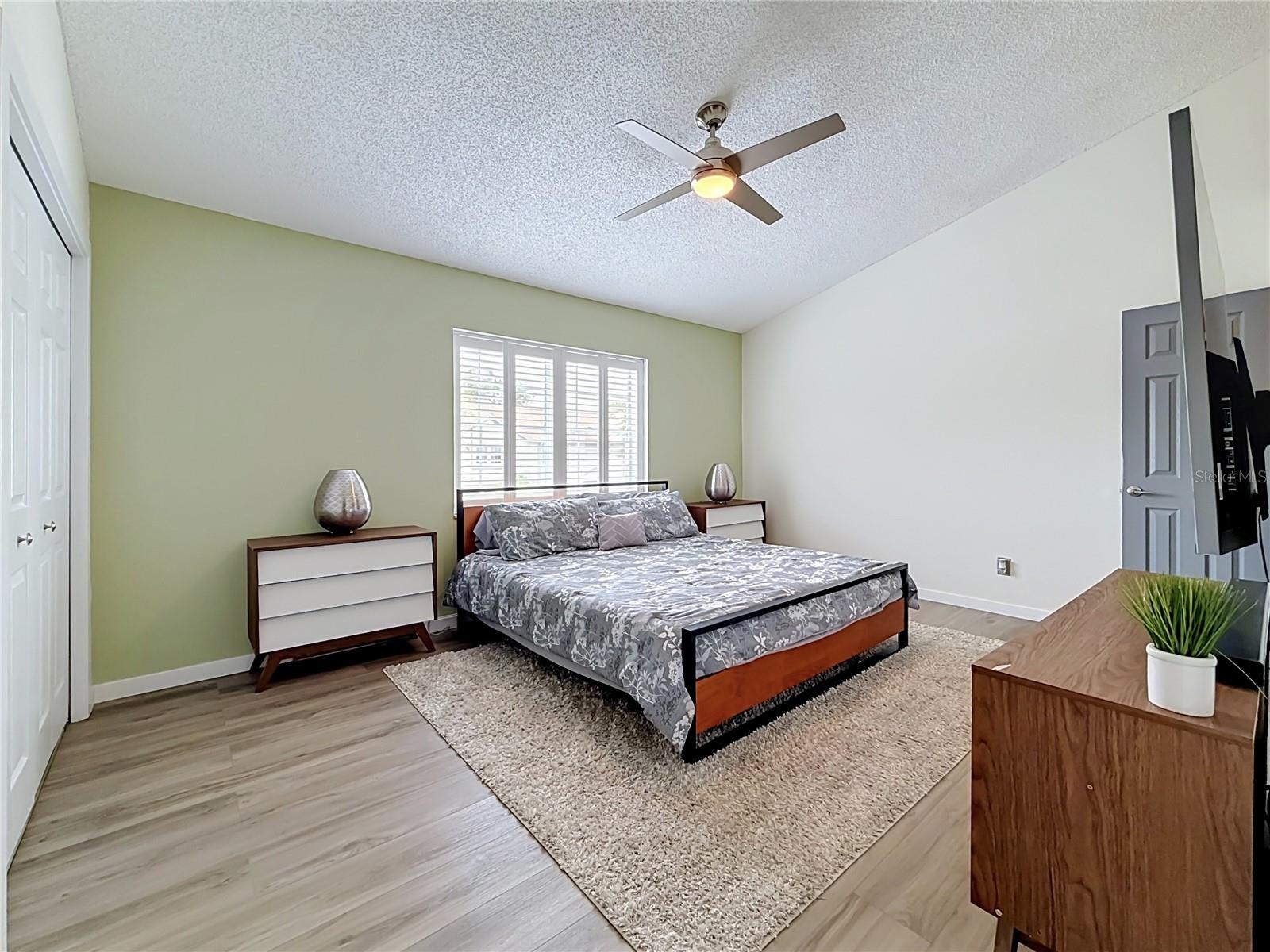 EASTWOOD SHORES 5 - Residential