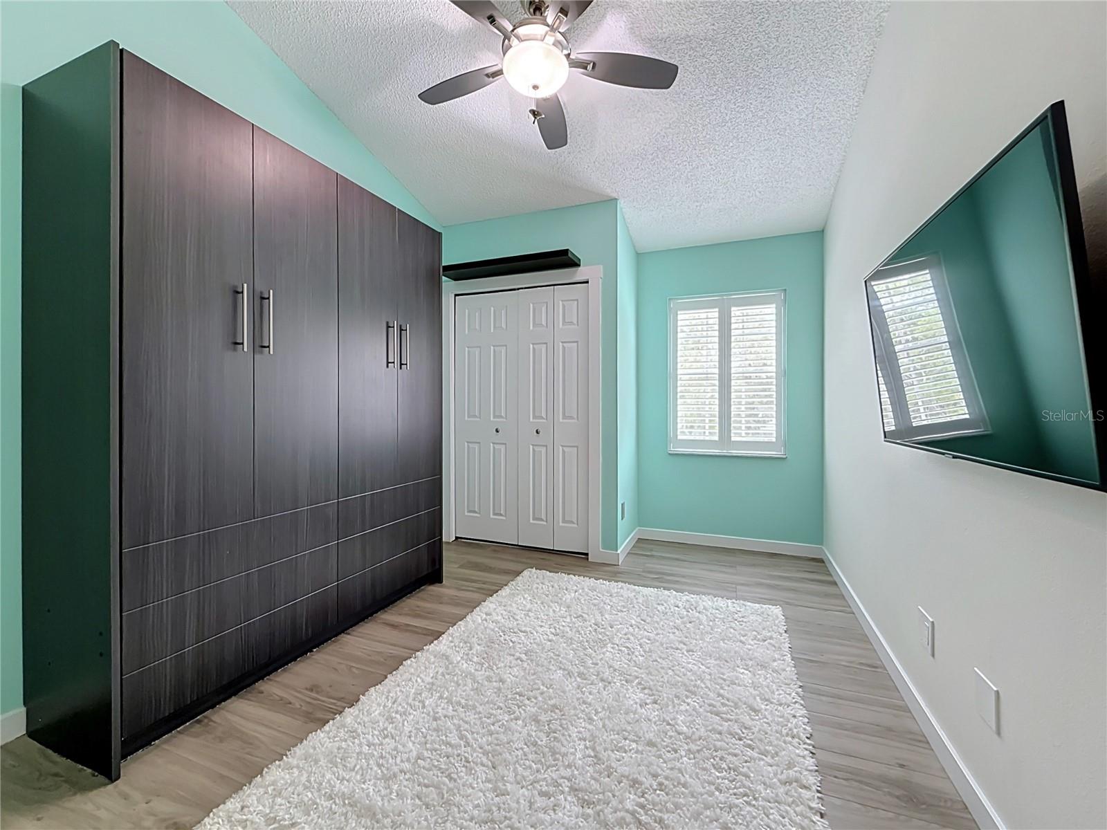 EASTWOOD SHORES 5 - Residential