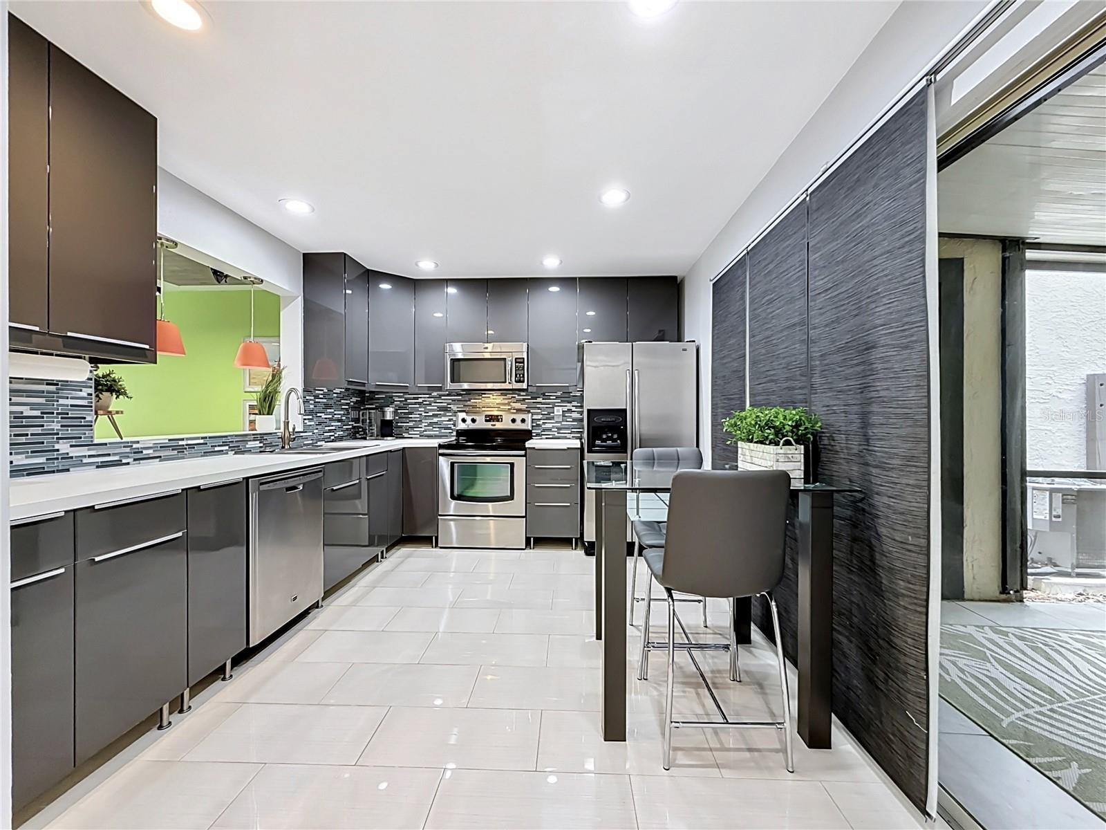 EASTWOOD SHORES 5 - Residential