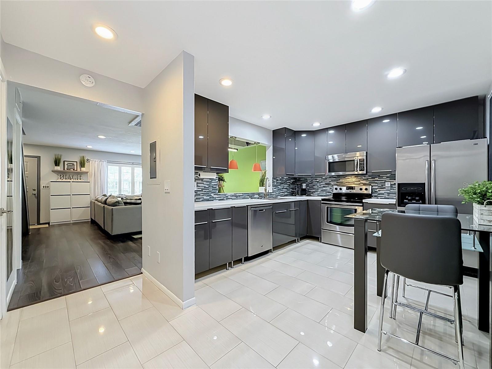 EASTWOOD SHORES 5 - Residential