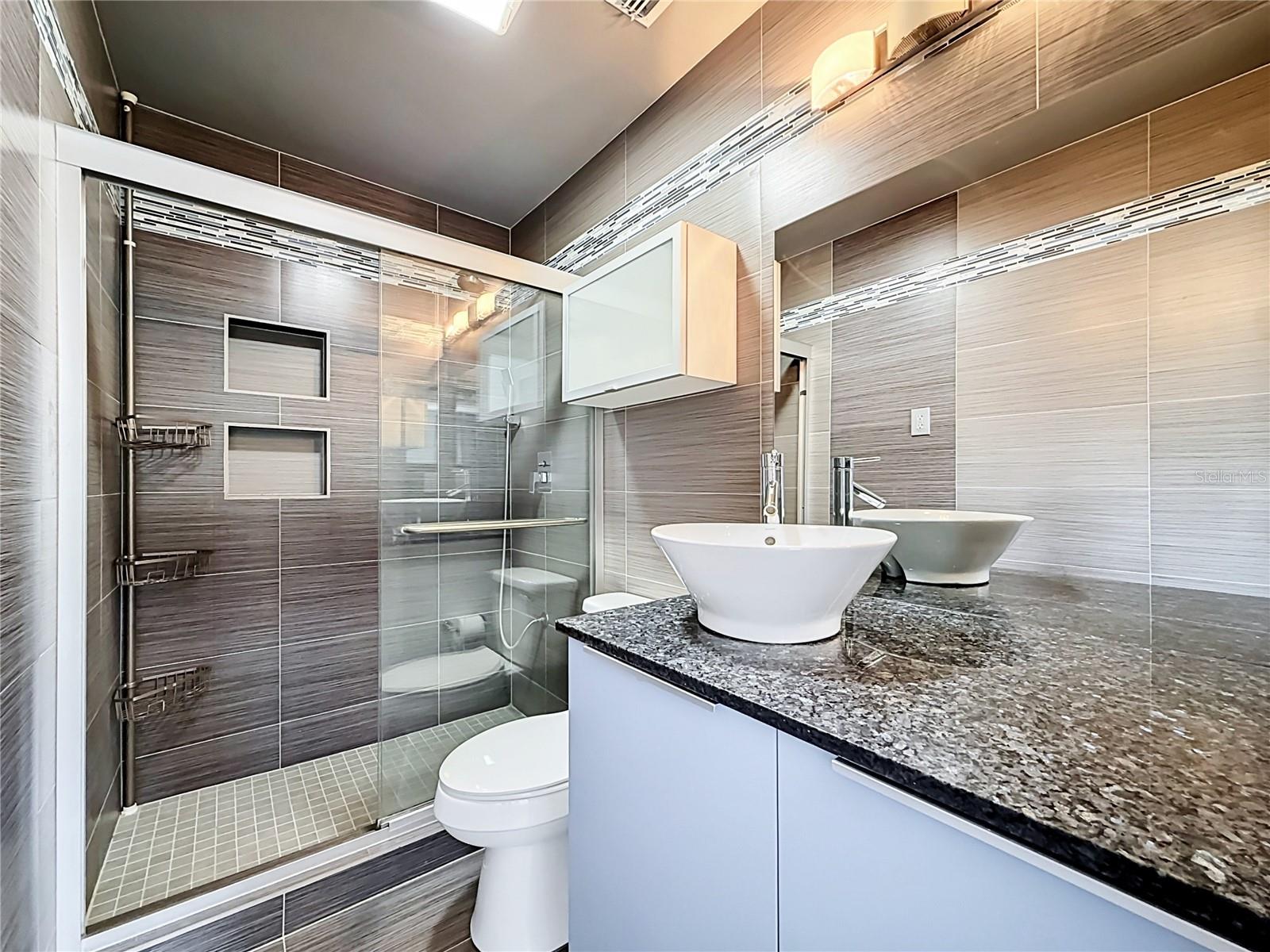 EASTWOOD SHORES 5 - Residential