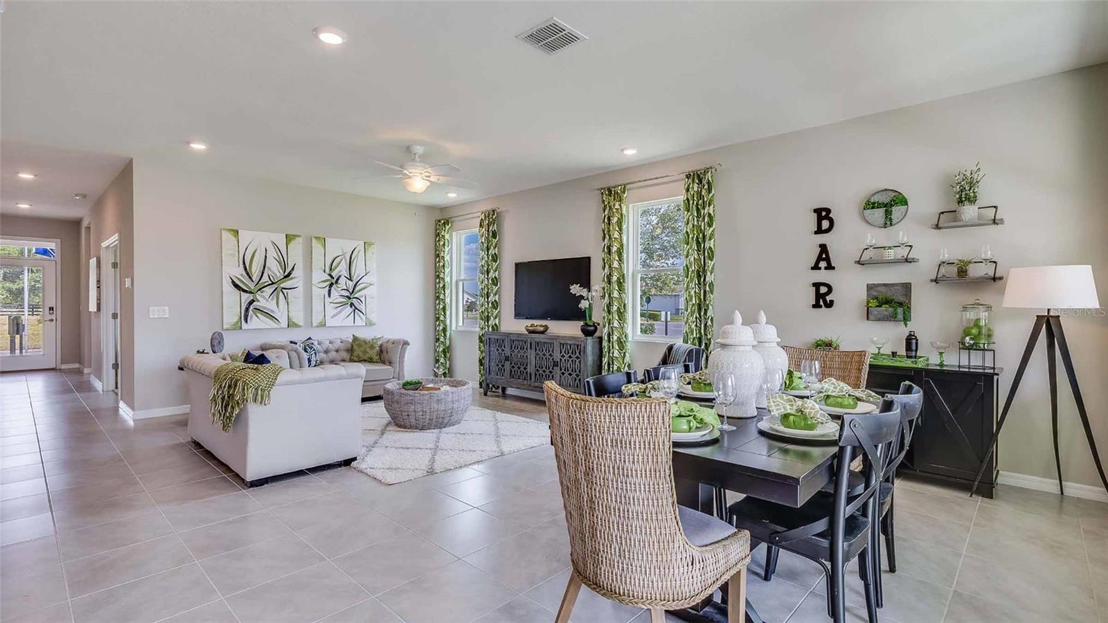 STAR FARMS AT LAKEWOOD RANCH - Residential