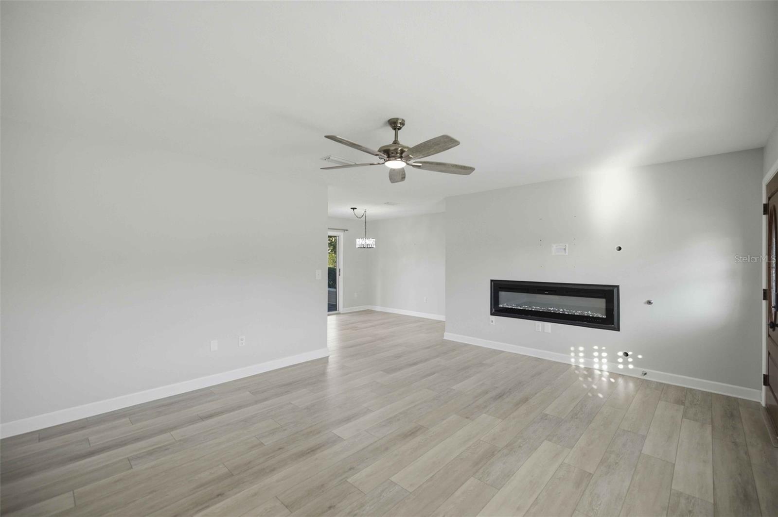 SPRUCE CREEK I - Residential