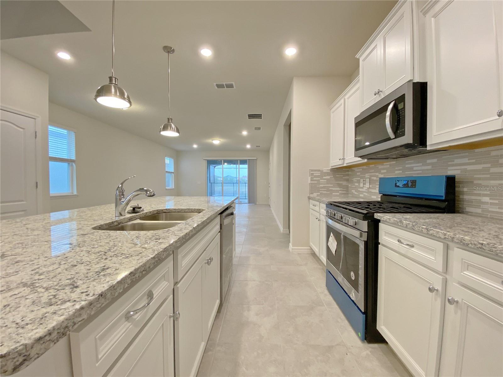 SOLTERRA PHASE 2B - Residential Lease