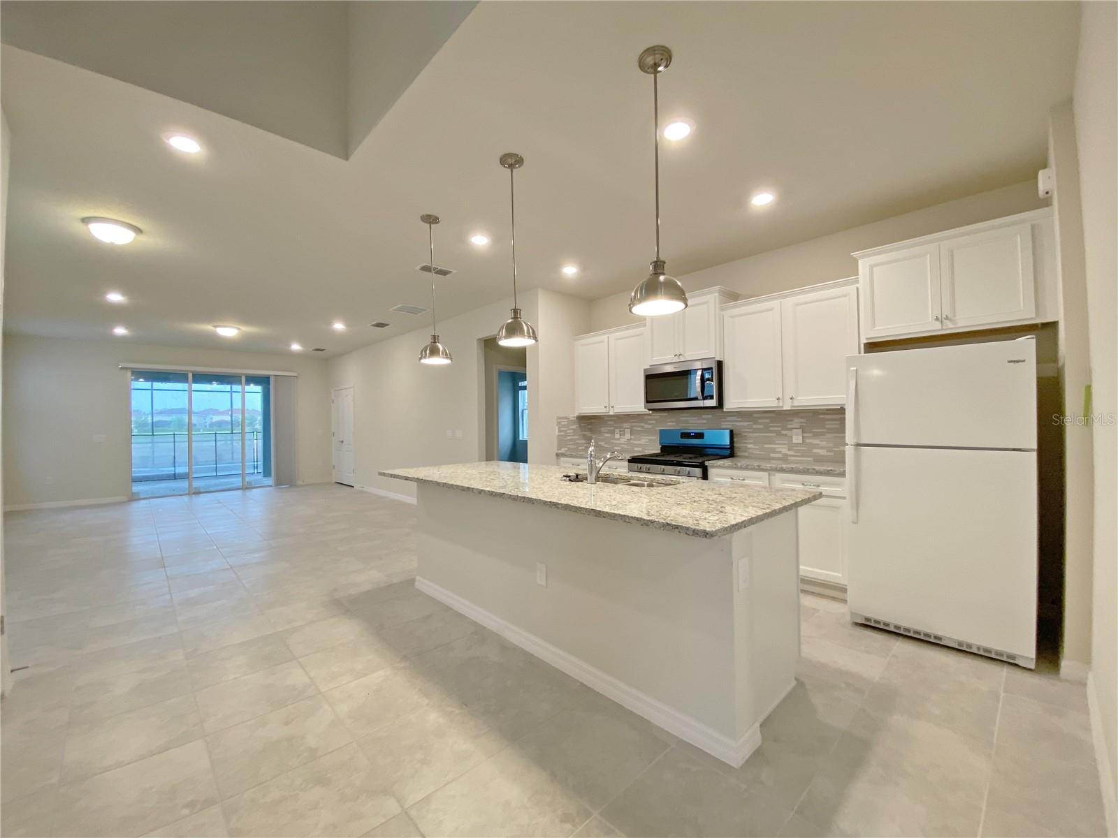 SOLTERRA PHASE 2B - Residential Lease