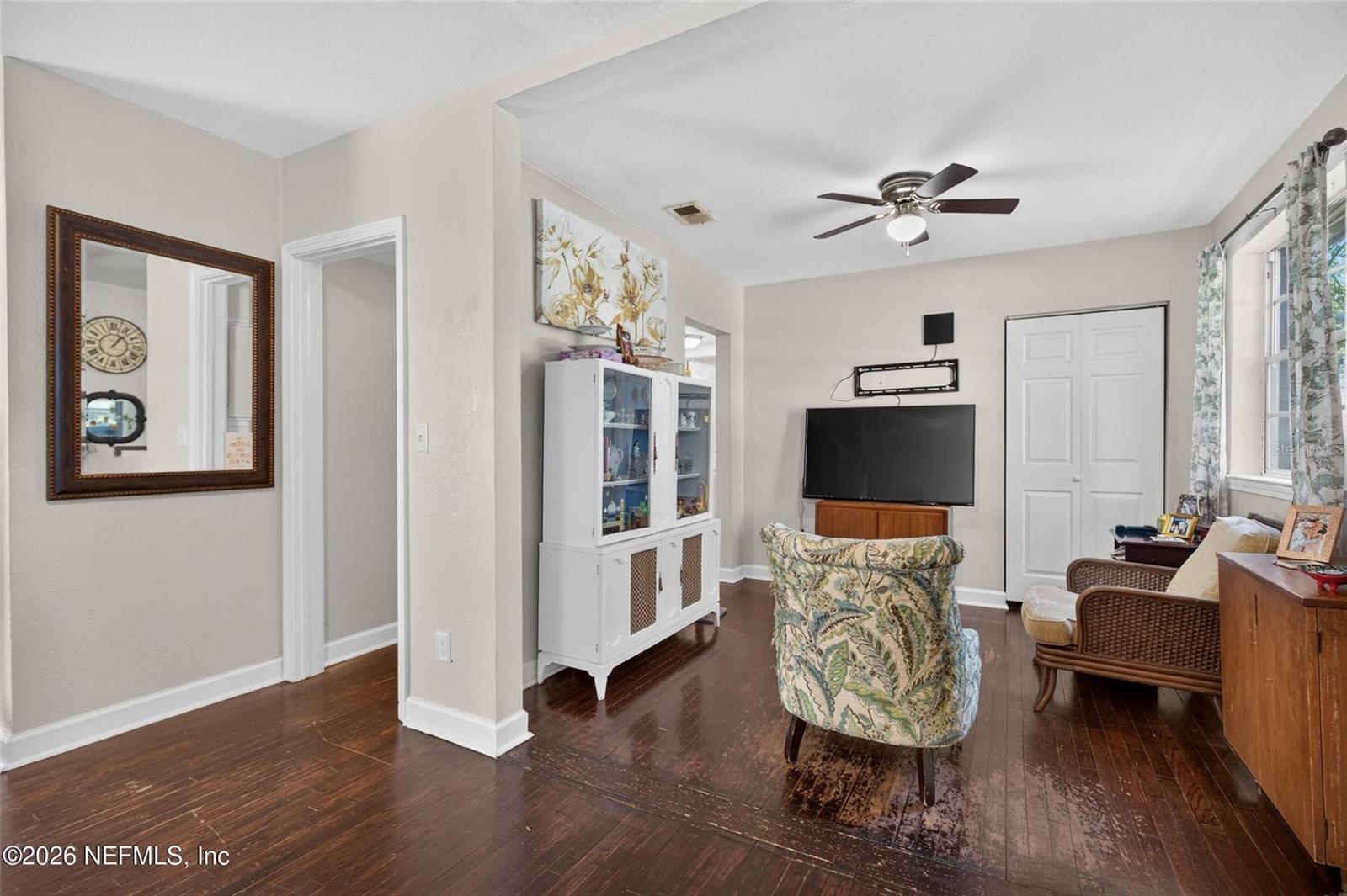 SPRING PARK MANOR UNIT 03 - Residential