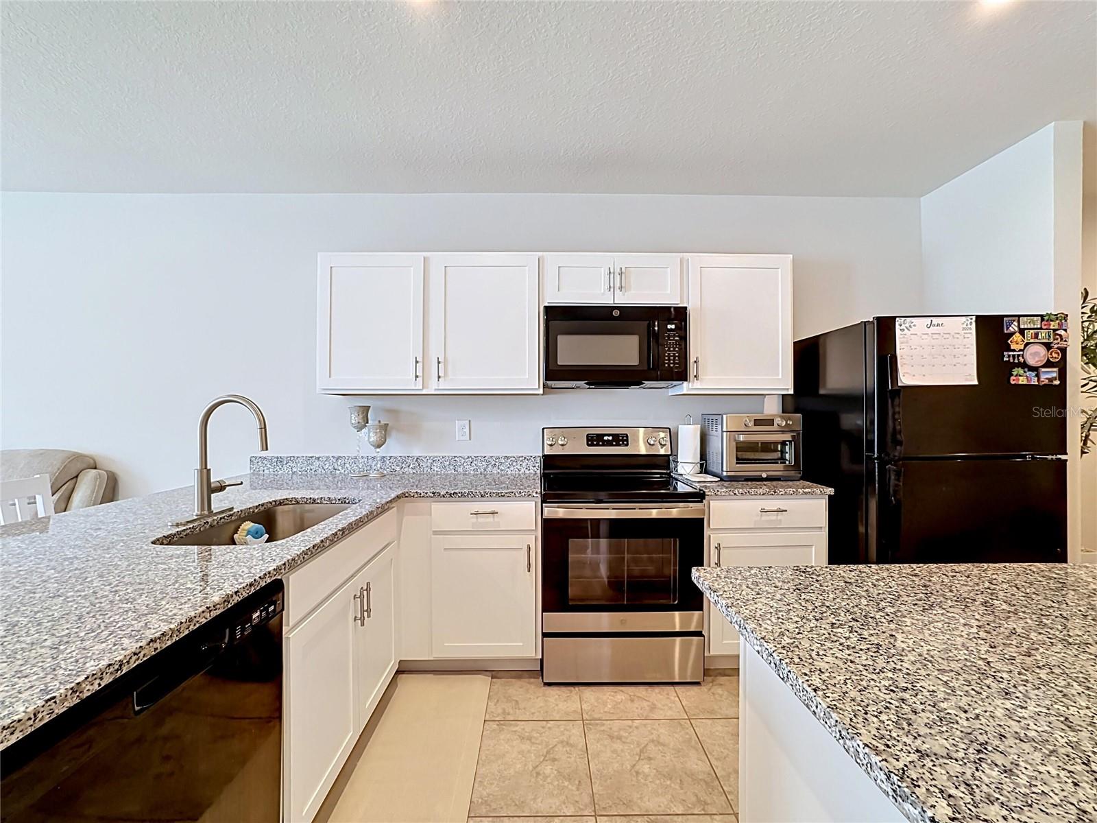 AVALON WOODS PH II - Residential