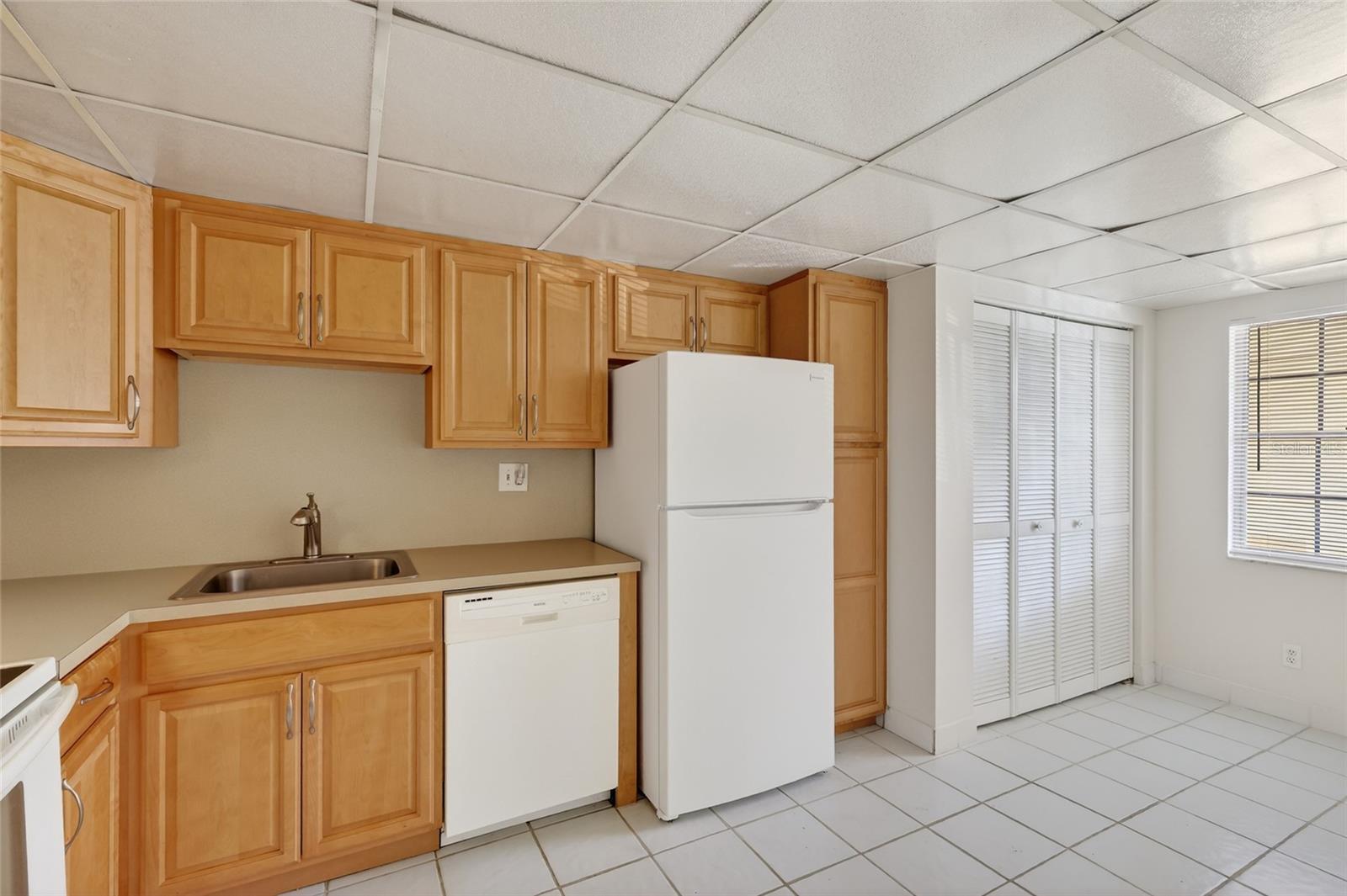 PALM-AIRE AT SARASOTA 8-A - Residential