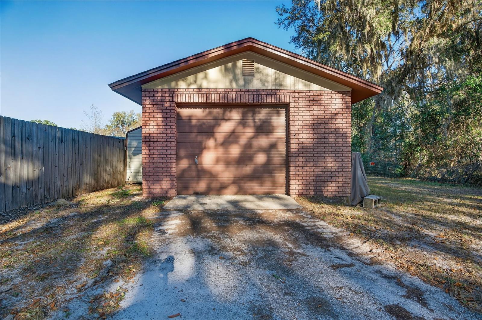 WITHLAPOPKA ISLANDS UNIT 04E - Residential
