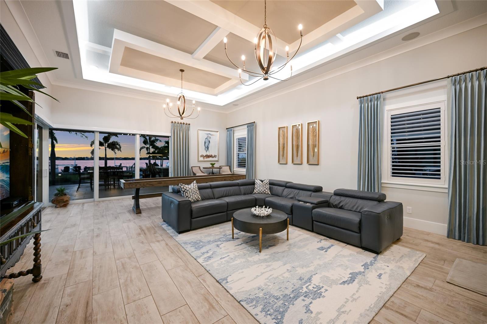 THE RESERVE AT HARBOUR WALK - Residential