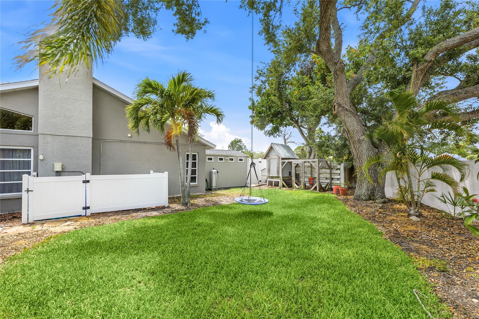 PALMA SOLA WOODS II - Residential