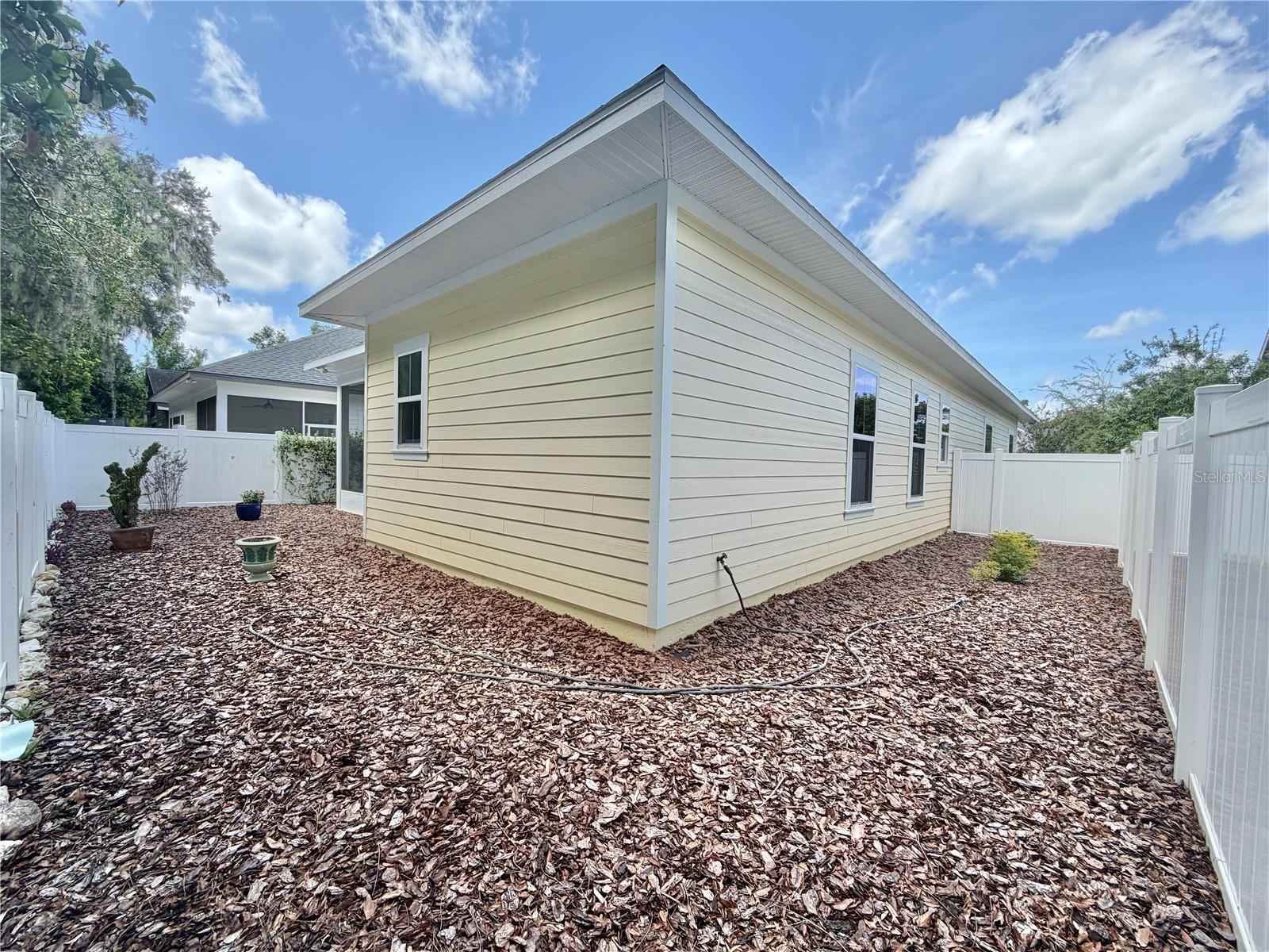 VILLAS AT BUCKRIDGE PB 35 PG 92 - Residential