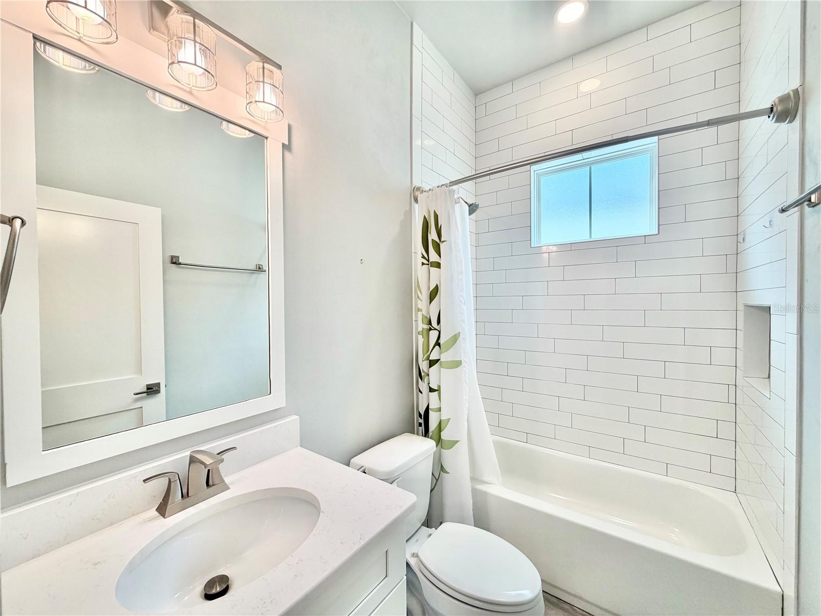 VILLAS AT BUCKRIDGE PB 35 PG 92 - Residential