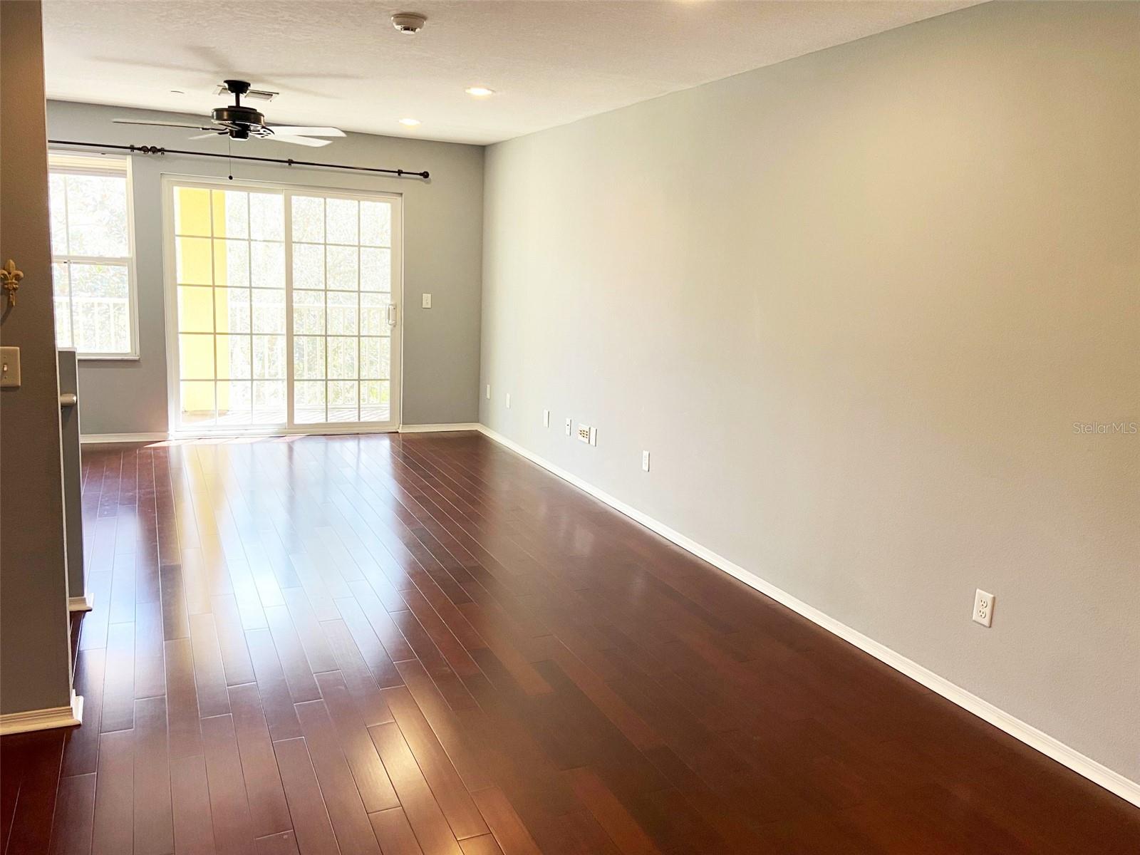 WILLOWBROOK A CONDO PH 7 OR2332/4825 - Residential