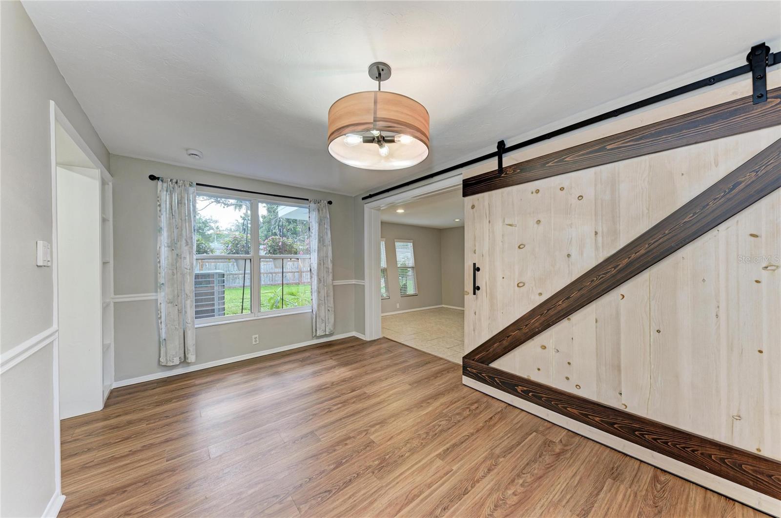 GOLDEN ACRES - Residential